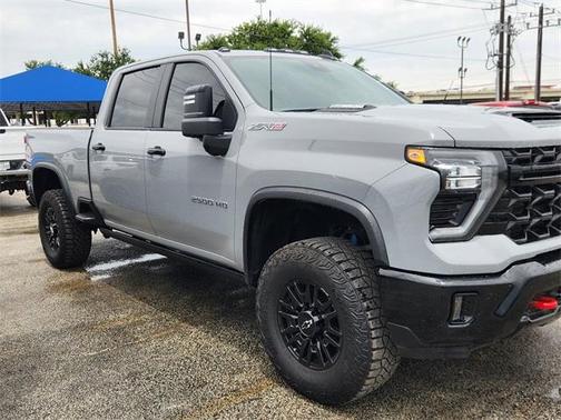 2024 Chevrolet Silverado 2500 ZR2