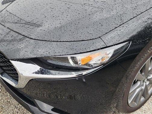 2025 Mazda Mazda3 FWD w/Preferred Package