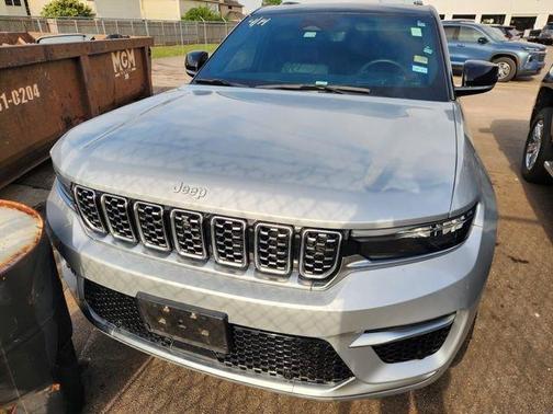 2024 Jeep Grand Cherokee Summit