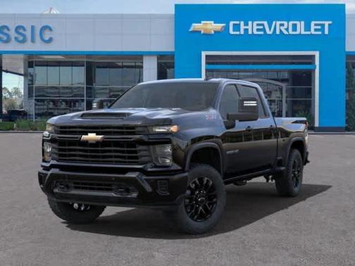 2025 Chevrolet Silverado 2500 Custom