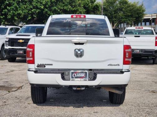 Bright White Clearcoat 2024 RAM 2500 Laramie
