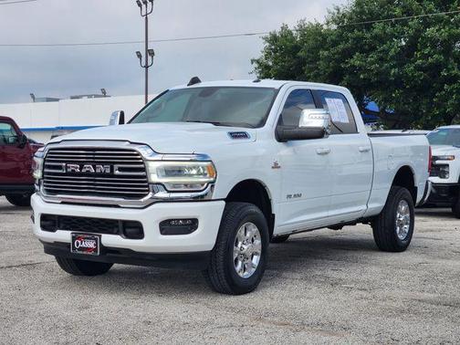 Bright White Clearcoat 2024 RAM 2500 Laramie