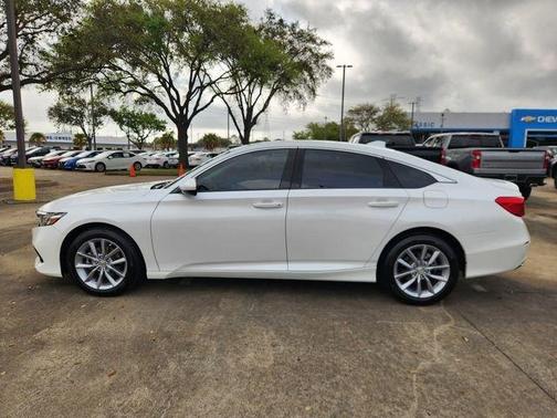 Platinum White Pearl 2022 Honda Accord LX 1.5T