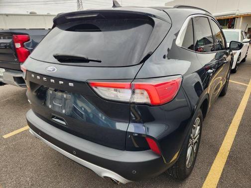 Blue Metallic 2022 Ford Escape SEL