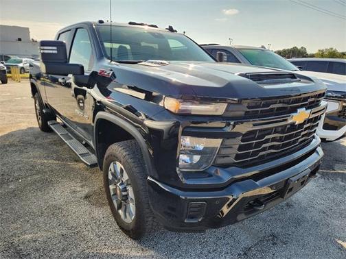 2025 Chevrolet Silverado 2500 Custom