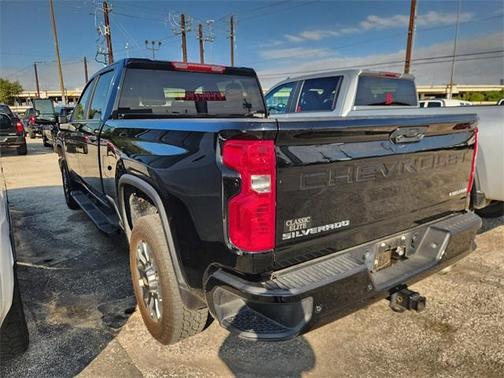 2025 Chevrolet Silverado 2500 Custom