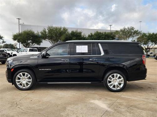 2021 Chevrolet Suburban High Country