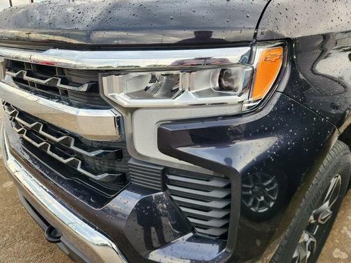 Dark Ash Metallic 2023 Chevrolet Silverado 1500 LT