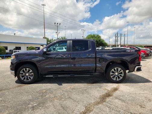 Dark Ash Metallic 2023 Chevrolet Silverado 1500 LT