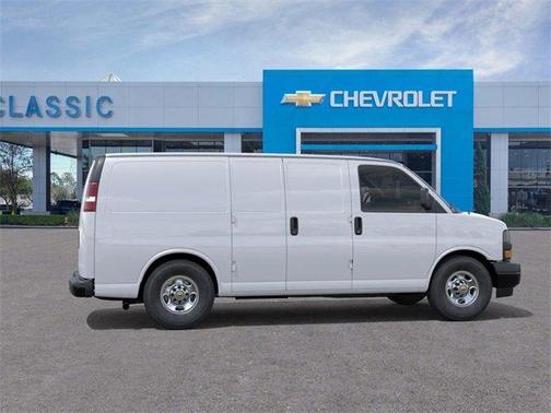 2025 Chevrolet Express 2500 Work Van