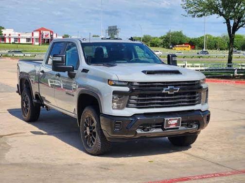2025 Chevrolet Silverado 2500 Custom