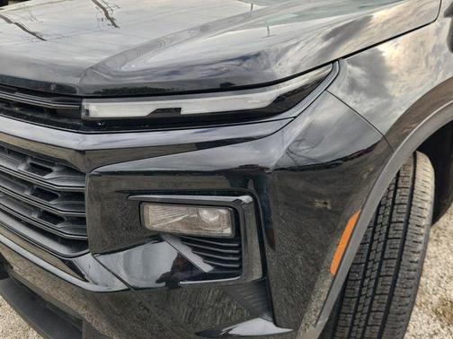 Mosaic Black Metallic 2024 Chevrolet Traverse LT