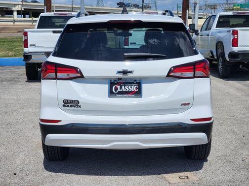 2022 Chevrolet Equinox RS