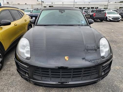 2018 Porsche Macan Base