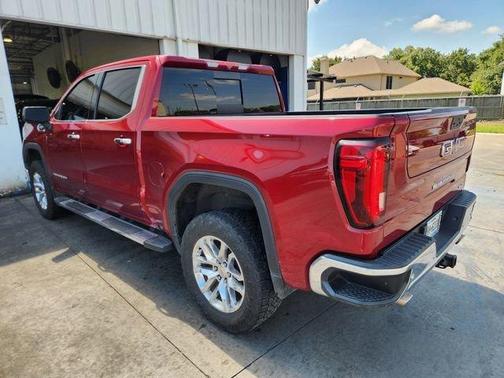 Red Quartz Tintcoat 2020 GMC Sierra 1500 SLT