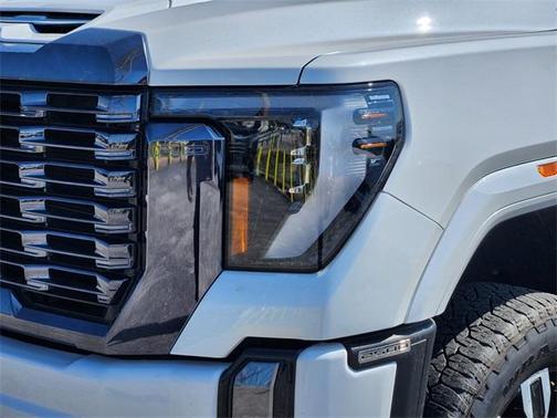2024 GMC Sierra 2500 Denali Ultimate