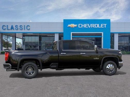 2025 Chevrolet Silverado 3500 LTZ