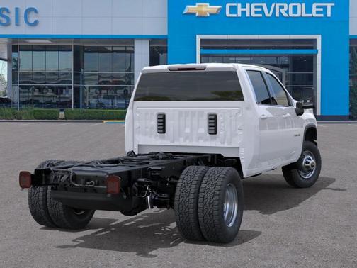 2025 Chevrolet Silverado 3500 WT