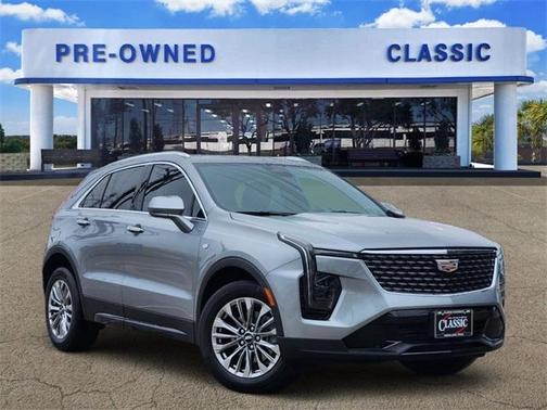 2024 Cadillac XT4 Premium Luxury