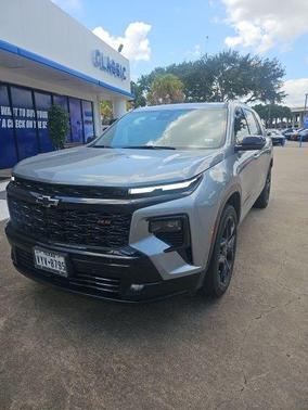 Sterling Gray Metallic 2024 Chevrolet Traverse RS
