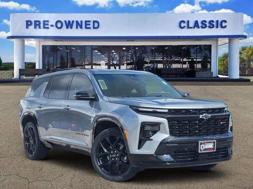Sterling Gray Metallic 2024 Chevrolet Traverse RS
