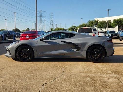 2024 Chevrolet Corvette Stingray w/2LT