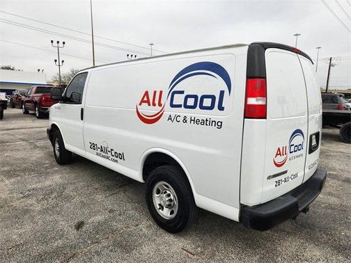 2022 Chevrolet Express 2500 Work Van