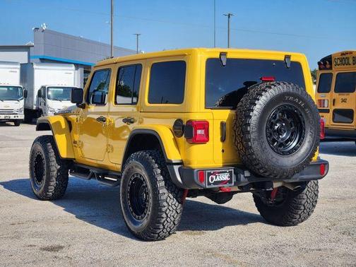 Baja Yellow Clearcoat 2018 Jeep Wrangler Unlimited Rubicon