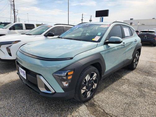 2024 Hyundai KONA SEL