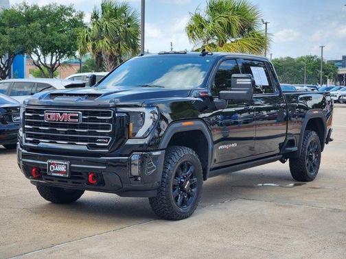 2024 GMC Sierra 2500 AT4