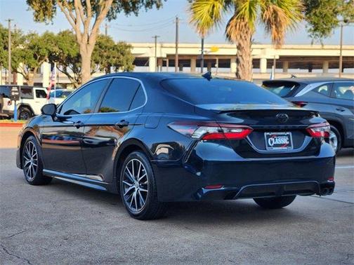 2021 Toyota Camry SE Nightshade