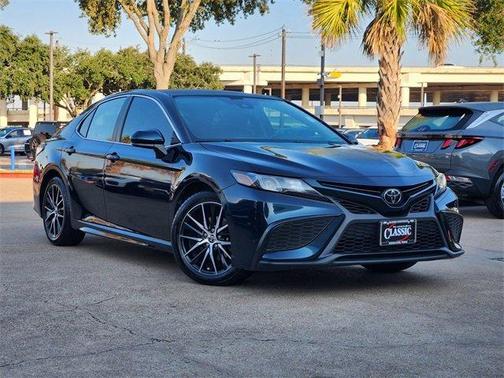 2021 Toyota Camry SE Nightshade