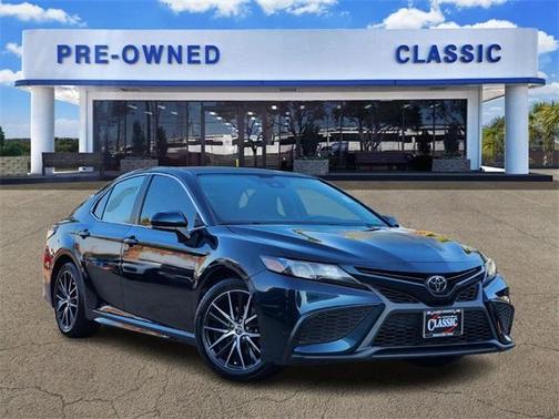 2021 Toyota Camry SE Nightshade