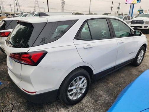 2024 Chevrolet Equinox LS