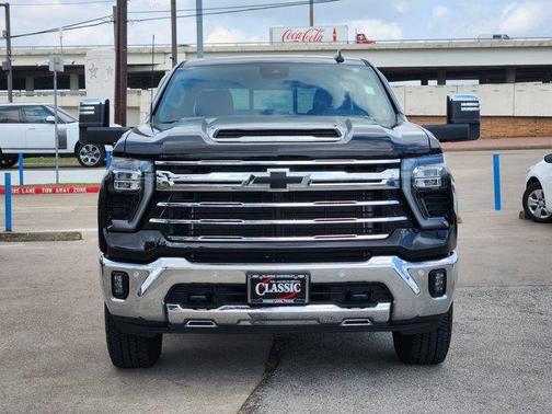 2024 Chevrolet Silverado 2500 LTZ