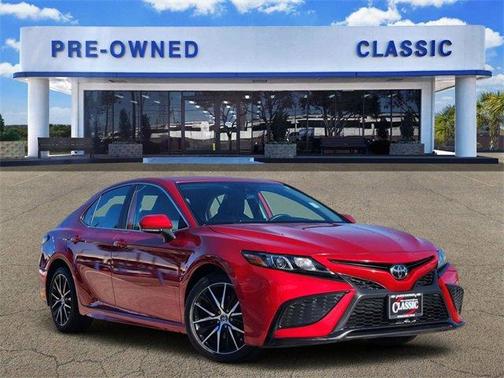 2024 Toyota Camry SE
