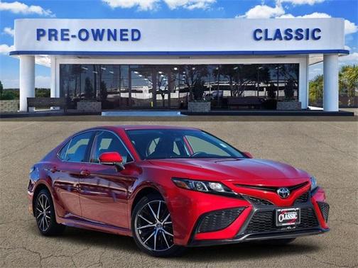 2024 Toyota Camry SE