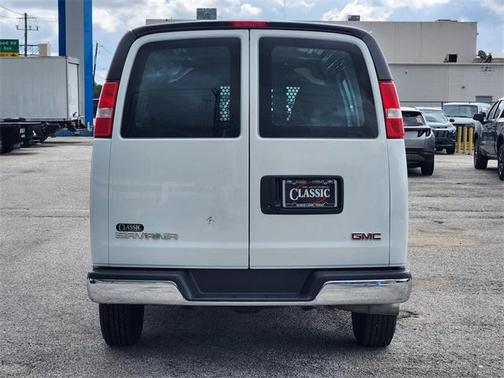 2023 GMC Savana 2500 Work Van