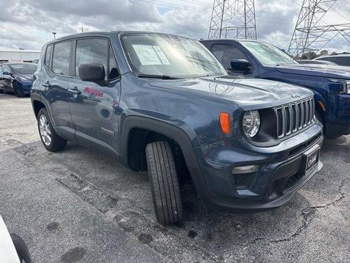 2023 Jeep Renegade Latitude