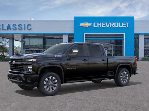 2026 Chevrolet Silverado 2500 Custom