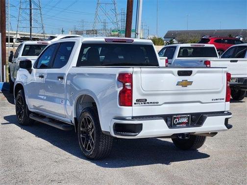 2024 Chevrolet Silverado 1500 Custom