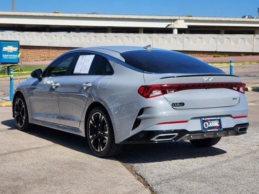 2023 Kia K5 GT-Line