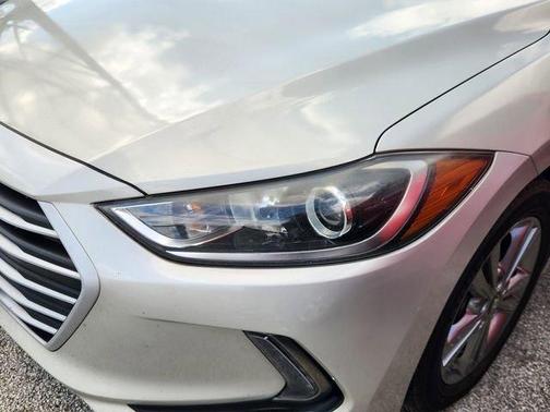 2017 Hyundai ELANTRA Value Edition