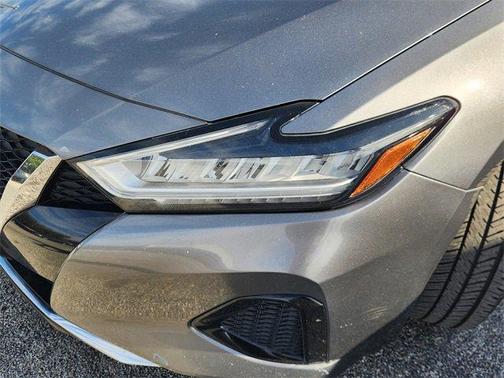 2021 Nissan Maxima SV