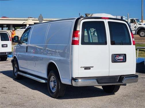 2024 Chevrolet Express 2500 Work Van