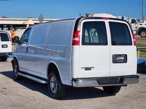 2024 Chevrolet Express 2500 Work Van