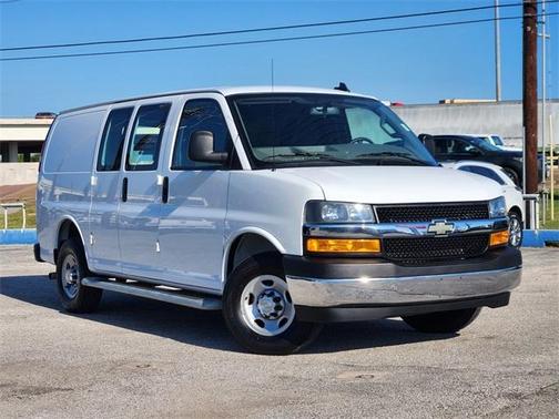 2024 Chevrolet Express 2500 Work Van