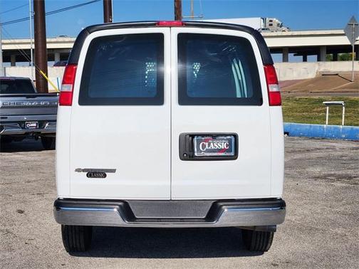 2024 Chevrolet Express 2500 Work Van