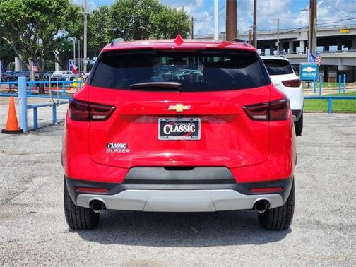 2023 Chevrolet Blazer 2LT