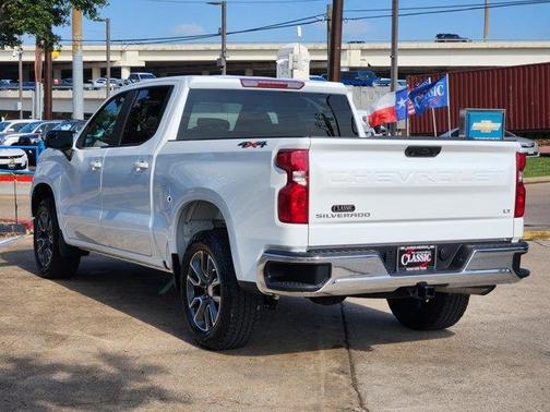 2023 Chevrolet Silverado 1500 LT